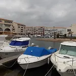Charmant T2 coloré&fonctionnel à 200m des plages