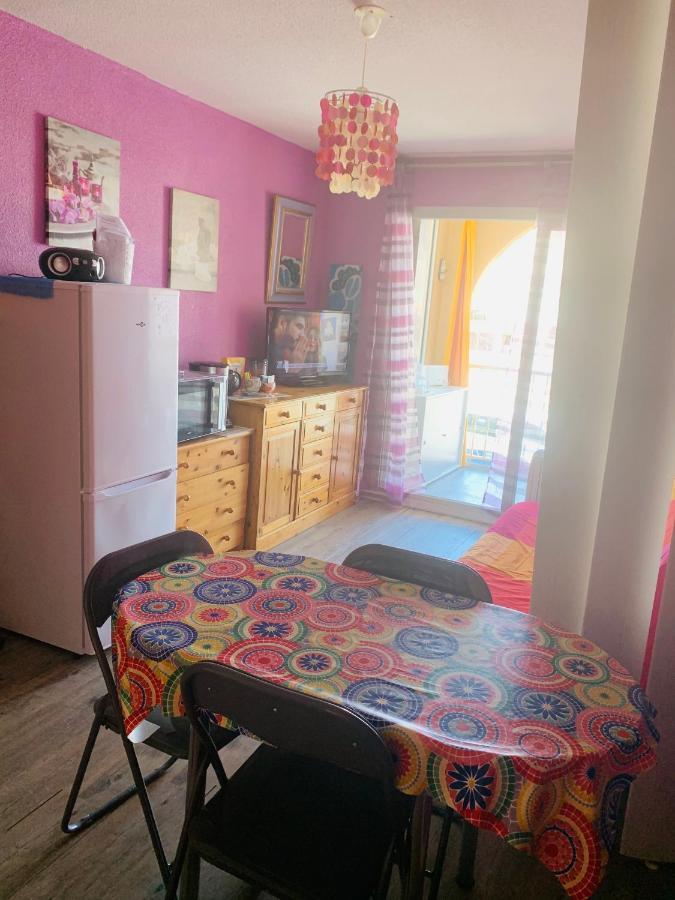 Appartement T2 Coloré&fonctionnel à 200m Des Plages *